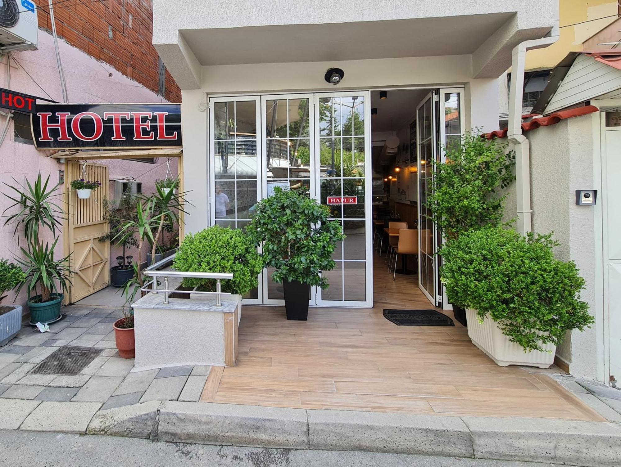 Hotel Studenti Tirana Exterior foto