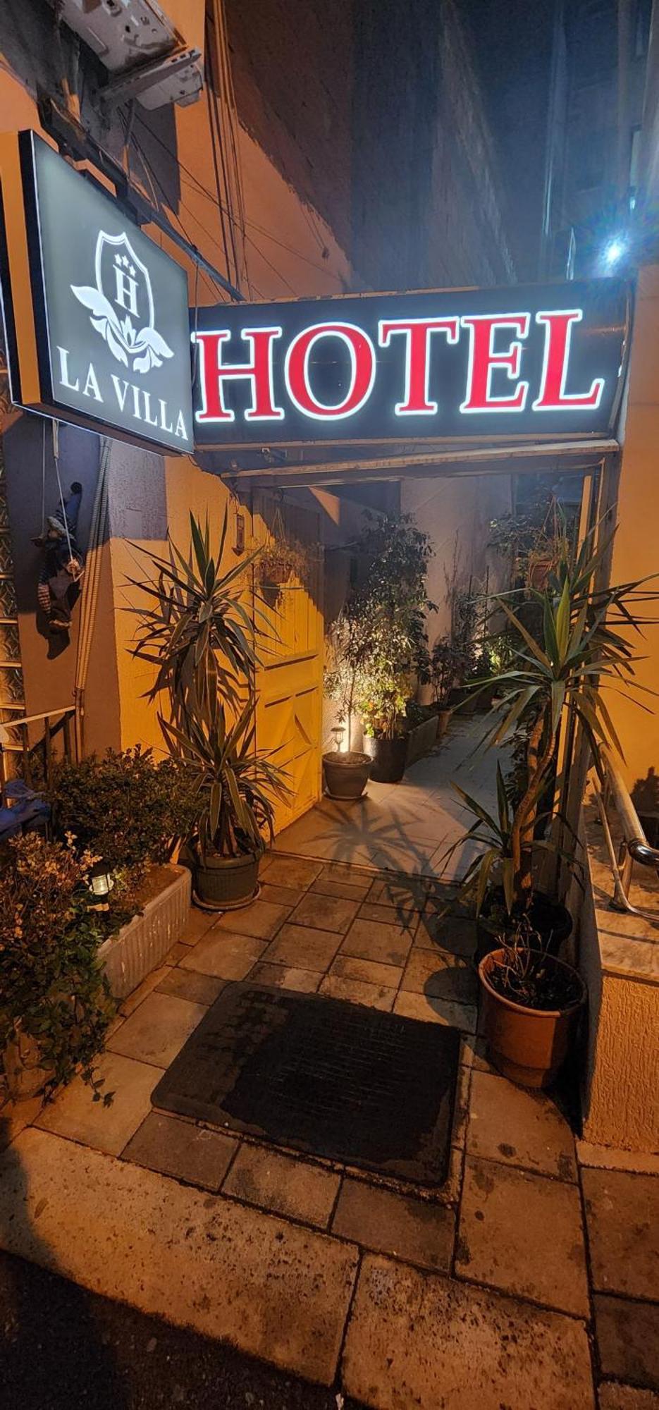 Hotel Studenti Tirana Exterior foto